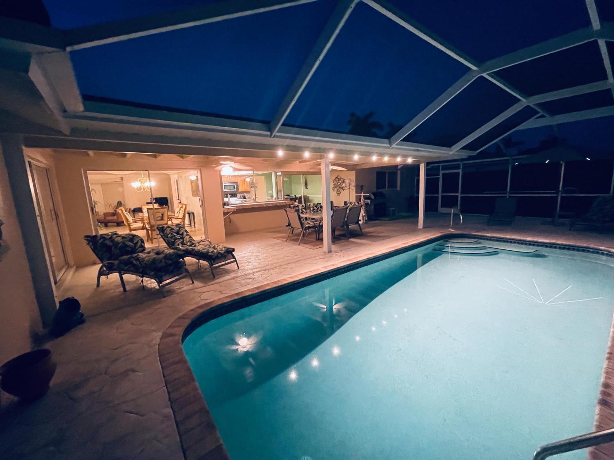 Villa Catalina Isles - Holidays In Paradise Cape Coral Kültér fotó